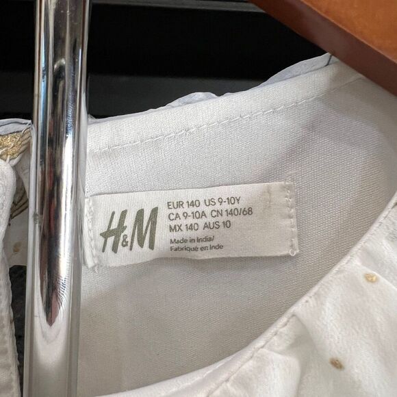 H&M Top - Picture 3 of 4